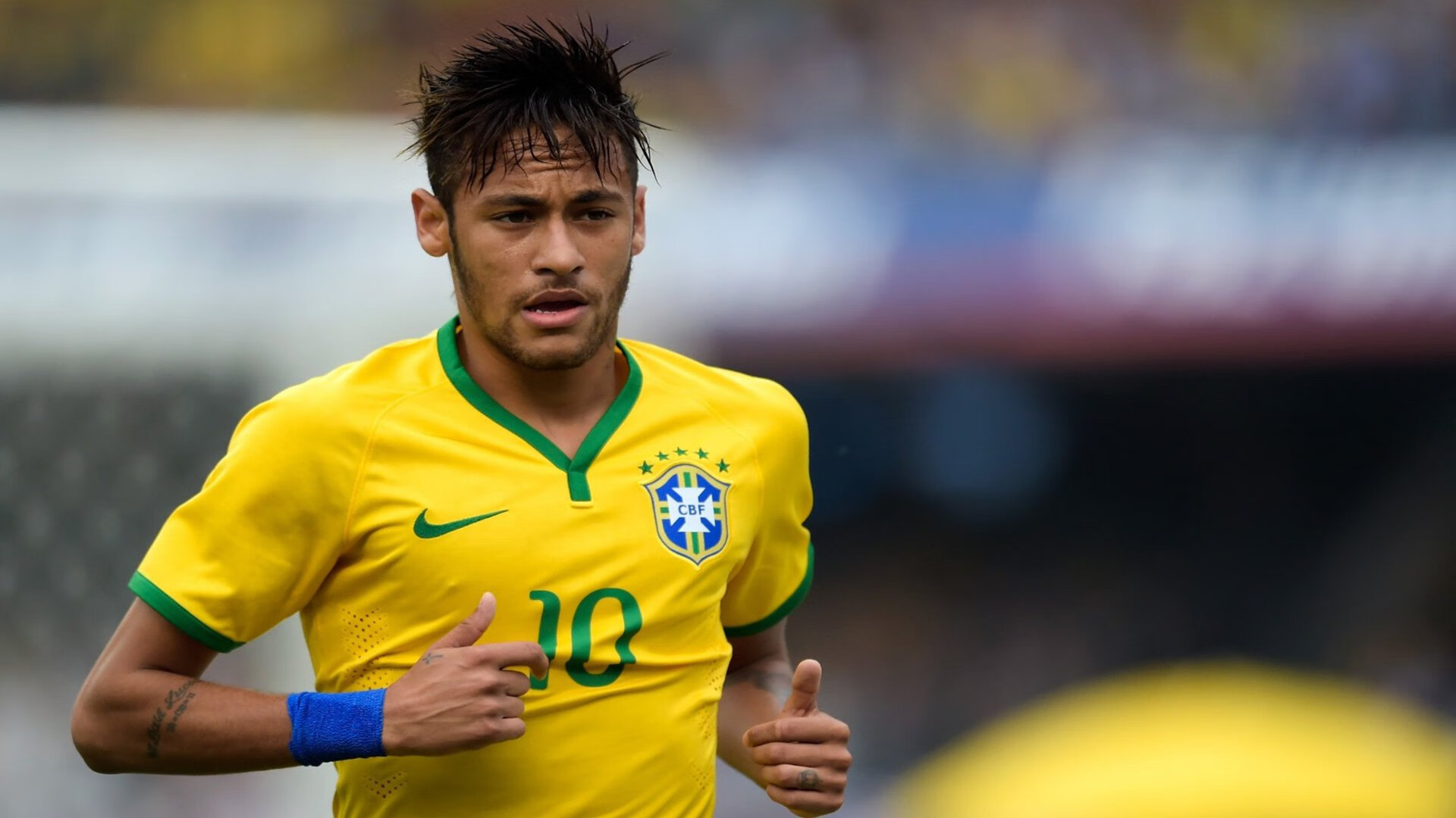 挑战欧洲足球冠军联赛霸主，球队为战斗充分准备，欧洲足球俱乐部冠军联赛